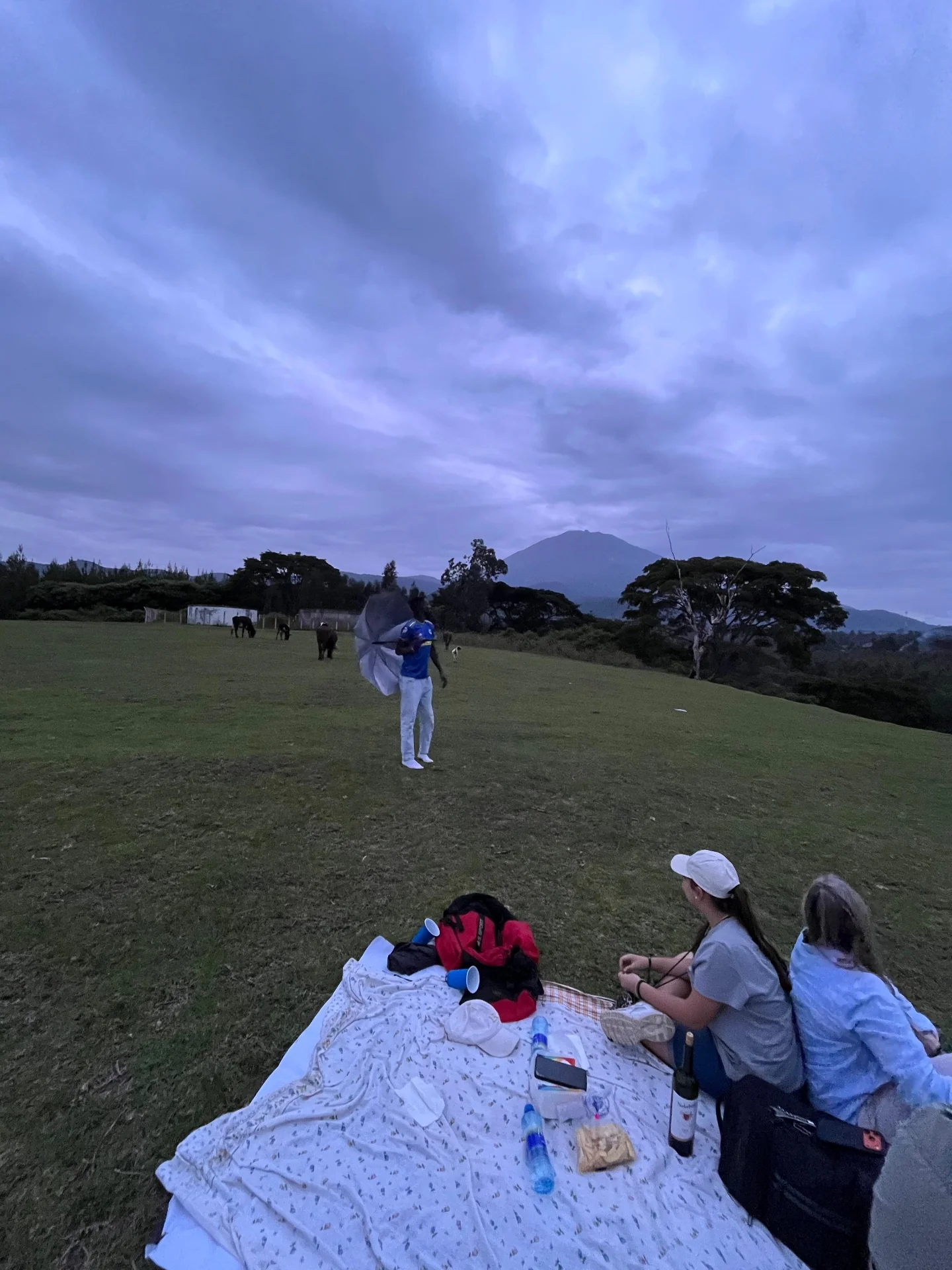 Mt. Meru Viewpoint: Sunset & Picnic